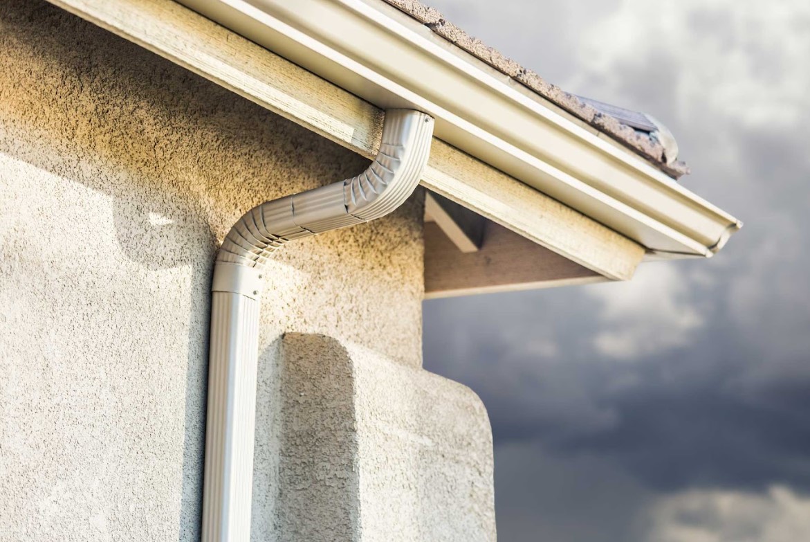 advantages of seamless gutters in Berlin, CT