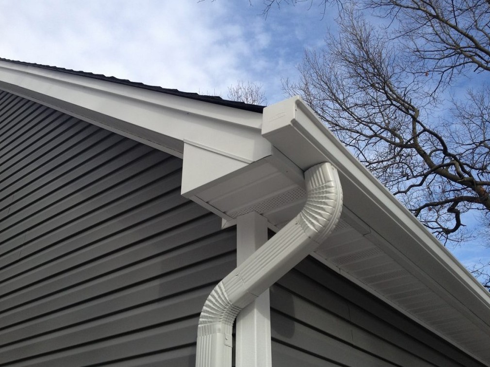 how to choose the right gutters for your home in Berlin, CT